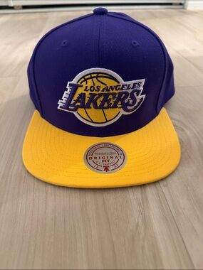 Mitchell & Ness Los Angeles Lakers Snapback Hat